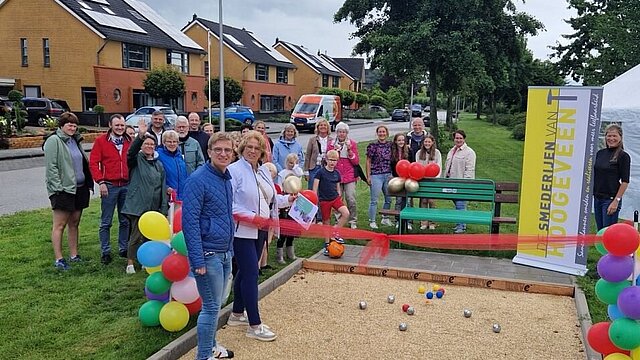Foto opening Jeu de boulesbaan in de Erflanden